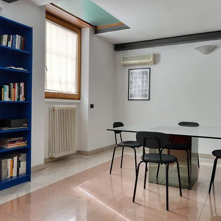 Luigi Bocconi 6 Pax